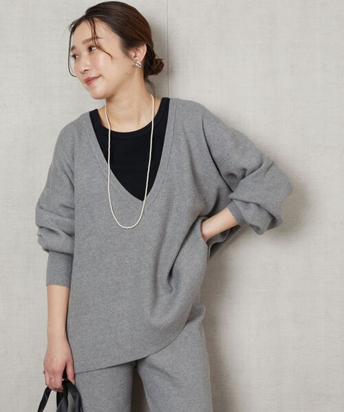 FREAK'S STORE(フリークスストア)の「▽【WEB限定】深Vネックニットセットアップ(ニット/パンツ)(ニット/セーター・レディース・ブラック/ベージュ/グレー/グリーン/ナチュラル・SMALL/MEDIUM)」の10枚目の写真