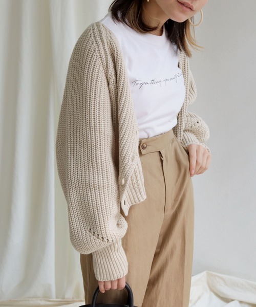 HER CLOSET(ハークローゼット)の「【shemoshelly】バルキーニットVネックショートカーディガン(カーディガン/ボレロ・レディース・ブラック/ブラウン/イエロー/ライトベージュ・M)」の6枚目の写真