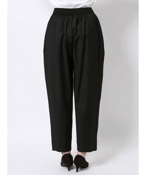 ELENDEEK（エレンディーク）の「イージーコクーンパンツ（その他パンツ・レディース・ブラック/レッド/パープル/カーキ・01/02）」の6枚目の写真