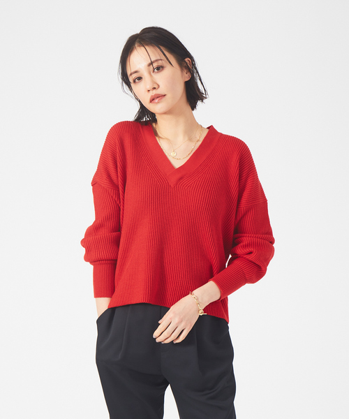 Rouge vif(ルージュヴィフ)の「Vネック両畦ニット(ニット/セーター・レディース・ホワイト/イエロー/グレー/レッド/ブラック・フリー)」の5枚目の写真