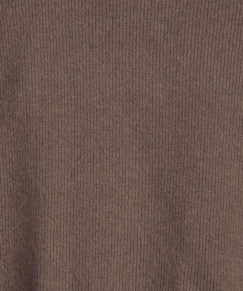 SHIPS（シップス）の「〈手洗い可能〉ヘアリークルーネックプルオーバー◆（ニット/セーター・レディース・ベージュ/ブラック/ライラック/ブラウン/グレー・ONE SIZE）」の16枚目の写真