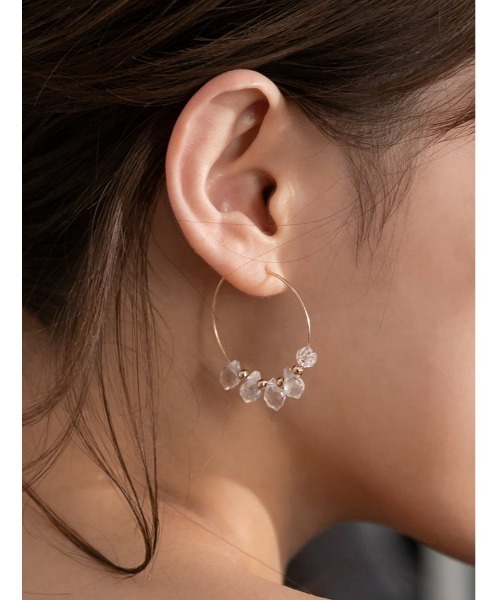 fifth（フィフス）の「ビジューサークルピアス（ピアス（両耳用）・レディース・シルバー/ゴールド・FREE）」の2枚目の写真