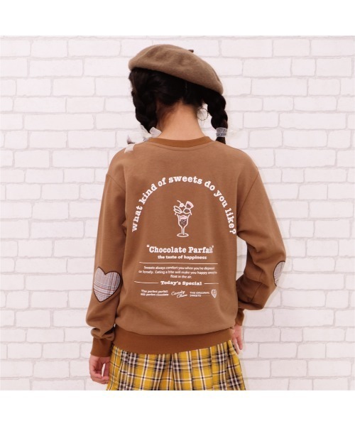 Candychuu（キャンディチュウ）の「起毛転写トレーナー（Tシャツ/カットソー・キッズ・ブラウン/オフホワイト・SS/S/M/XXS）」の4枚目の写真