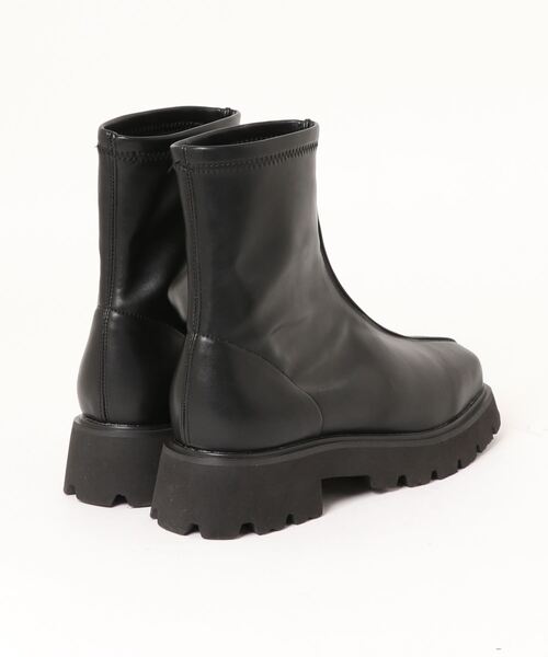 RODEO CROWNS WIDE BOWL（ロデオクラウンズワイドボウル）の「フォーレザースクエアブーツ（ブーツ・レディース・ブラック/ブラウン・MEDIUM/LL/LARGE）」の4枚目の写真