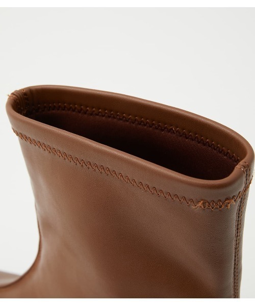 RODEO CROWNS WIDE BOWL（ロデオクラウンズワイドボウル）の「フォーレザースクエアブーツ（ブーツ・レディース・ブラック/ブラウン・MEDIUM/LL/LARGE）」の19枚目の写真