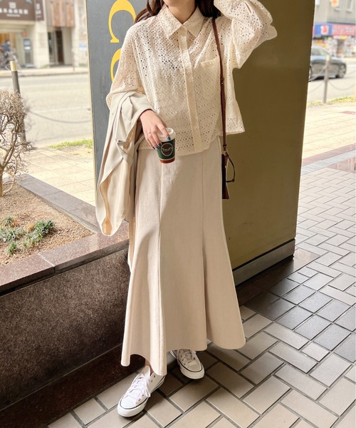 StyleSea(スタイルシー)の「パンチングレースショートシャツブラウス(シャツ/ブラウス・レディース・ブラック/オフホワイト/ライトベージュ・MEDIUM)」の8枚目の写真