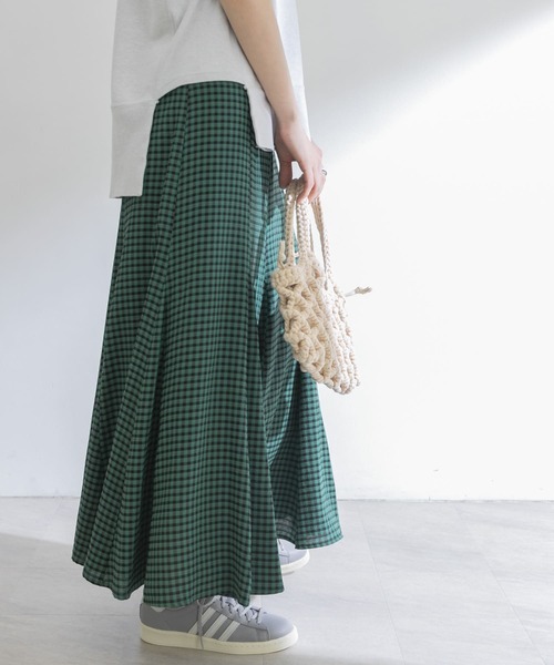 URBAN RESEARCH（アーバンリサーチ）の「ギンガムマーメイドスカート（スカート・レディース・グリーン/ベージュ・36/38）」の8枚目の写真