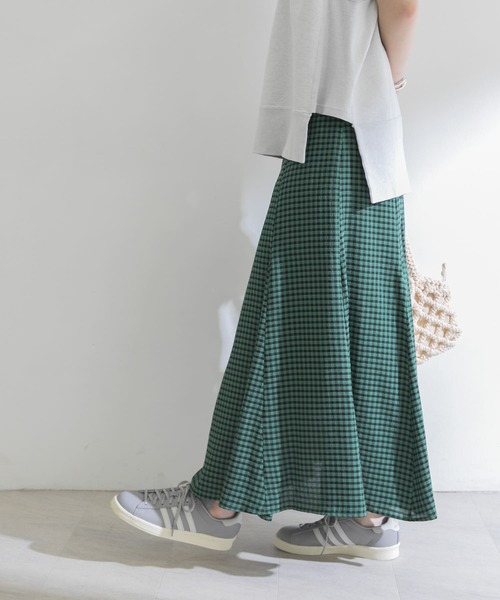 URBAN RESEARCH（アーバンリサーチ）の「ギンガムマーメイドスカート（スカート・レディース・グリーン/ベージュ・36/38）」の18枚目の写真