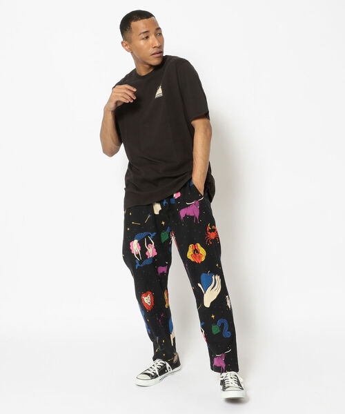 BOHEMIANS（ボヘミアンズ）の「BOHEMIANS/ボヘミアンズ　HOROSCOPE LR LOOSE PANTS ホロスコープルーズパンツ（その他パンツ・メンズ・ブラック・MEDIUM）」の8枚目の写真