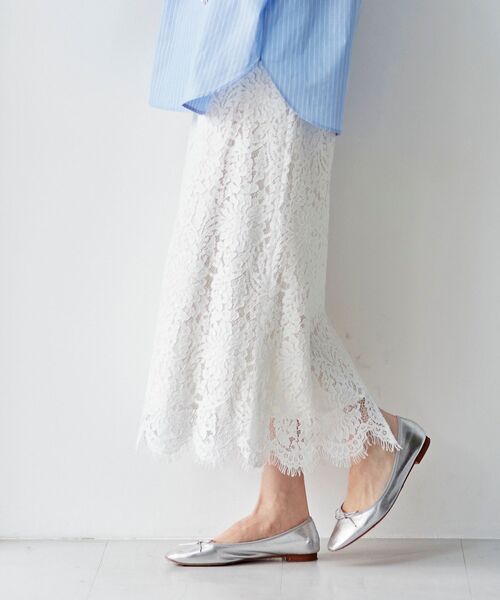 le.coeur blanc(ルクールブラン)の「コードレースストレートスカート(スカート・レディース・オフホワイト/グリーン/ネイビー・36/38)」の9枚目の写真