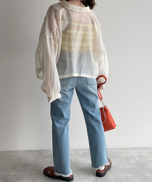 w closet（ダブルクローゼット）の「ショート丈シアーブラウス（シャツ/ブラウス・レディース・アイボリー/ピンク/ライトグリーン/サックスブルー/パープル/ブラウン/スモークピンク・FREE）」の11枚目の写真