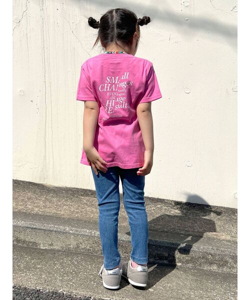 Ungrid（アングリッド）の「Kids カラーロゴルーズTee（Tシャツ/カットソー・キッズ・オフホワイト/グリーン/ピンク/オレンジ・120/100）」の14枚目の写真