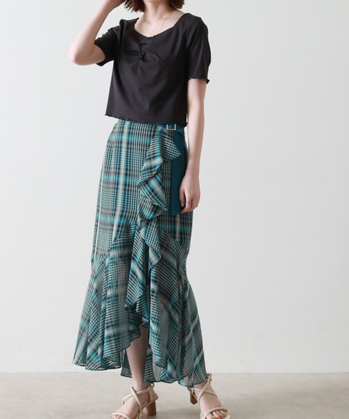 Cheek(チーク)の「【サイズ展開あり】チェックラッフルスカパン(スカート・レディース・ブラック/ブルー/ラベンダー・SMALL/MEDIUM)」の4枚目の写真
