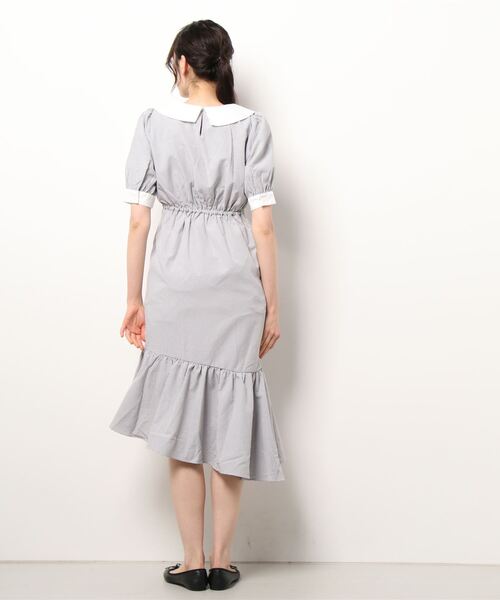 axes femme POETIQUE（アクシーズファムポエティック）の「リボンカラーマーメイドＯＰ（ワンピース・レディース・ブラック/グレー/ピンク・MEDIUM）」の5枚目の写真