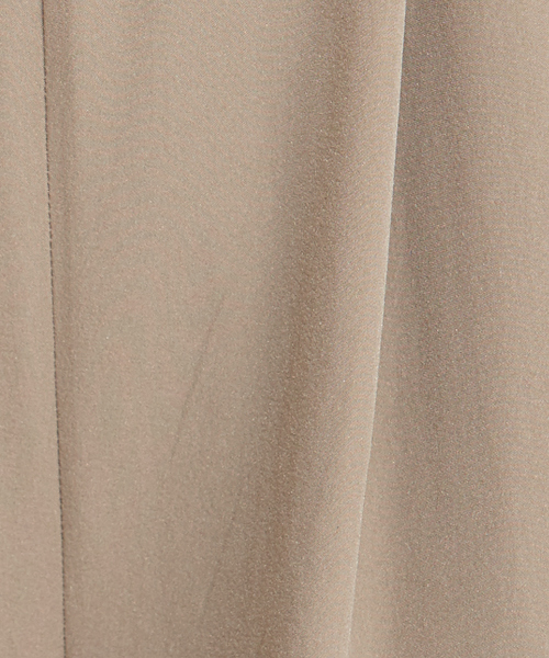 NOMINE（ノミネ）の「タックテーパードサロペットオールインワン（サロペット/オーバーオール・レディース・グレイッシュベージュ/ブルー/ブラック・フリー）」の13枚目の写真