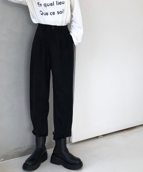 MANGROVE（マングローブ）の「ハイウエストタックジョガーパンツ（スラックス・レディース・ブラック/グレー・MEDIUM/LARGE）」の8枚目の写真