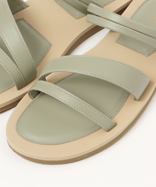studio CLIP(スタディオクリップ)の「2WAYナローサンダル(サンダル・レディース・グリーン/ホワイト/ブラック・LARGE/MEDIUM)」の12枚目の写真