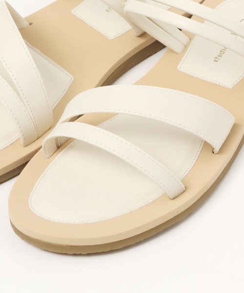studio CLIP(スタディオクリップ)の「2WAYナローサンダル(サンダル・レディース・グリーン/ホワイト/ブラック・LARGE/MEDIUM)」の10枚目の写真