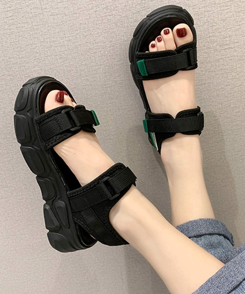 shopnikoniko(ショップニコニコ)の「ダッド スポーツサンダル 厚底 フラット スポサン(サンダル・レディース・ブラック/ホワイト・S/M/L/LL)」の9枚目の写真