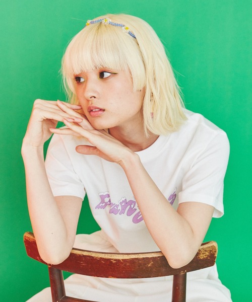 PUNYUS（プニュズ）の「クロップドロゴＴシャツ（Tシャツ/カットソー・レディース・パープル/ブラック/ホワイト・3/1/2/4）」の9枚目の写真