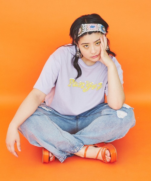 PUNYUS（プニュズ）の「クロップドロゴＴシャツ（Tシャツ/カットソー・レディース・パープル/ブラック/ホワイト・3/1/2/4）」の13枚目の写真