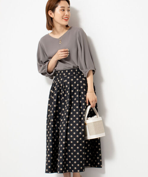 NOLLEY’S(ノーリーズ)の「◇【WEB限定カラーあり】リバーシブルタフタドットジャガードスカート(スカート・レディース・ブラック系その他/ブラウン系その他5/ベージュ系その他4・1/2)」の11枚目の写真