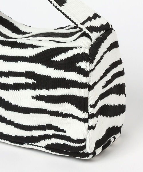 PAGEBOY（ページボーイ）の「ニットスクエアアソートBAG（ハンドバッグ・レディース・ターコイズブルー/ゼブラ/ブラック系その他・FREE）」の22枚目の写真