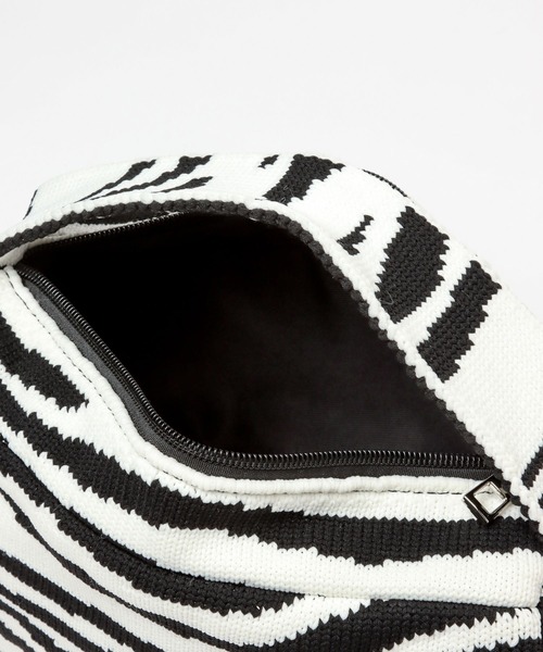 PAGEBOY（ページボーイ）の「ニットスクエアアソートBAG（ハンドバッグ・レディース・ターコイズブルー/ゼブラ/ブラック系その他・FREE）」の6枚目の写真