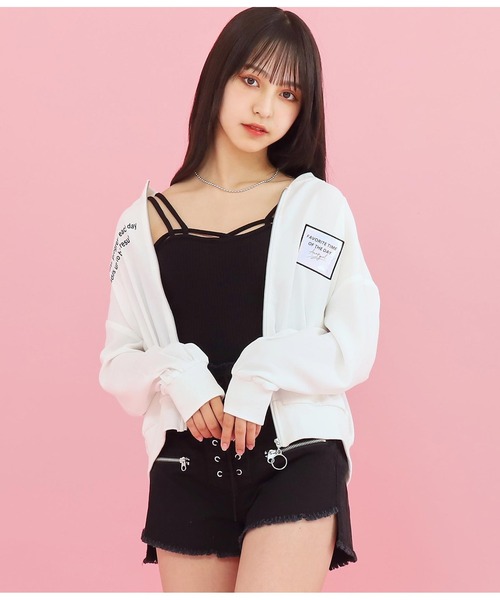ANAP GiRL(アナップガール)の「デザインパッド付ショートキャミソール(キャミソール・キッズ・ホワイト/ブラック・S/M/XS)」の18枚目の写真