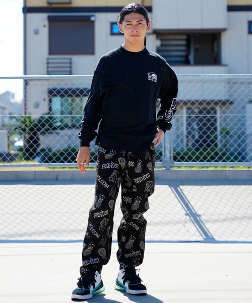 LURKING CLASS（ラーキングクラス）の「【ムラサキスポーツ別注】LURKING CLASS/ラーキングクラス オーバーサイズロンT バックプリント/スリーブロゴ ペイズリー柄  ST22FTM01（Tシャツ/カットソー・メンズ・グリーン/ブラック/ホワイト・L/M/XL）」の15枚目の写真