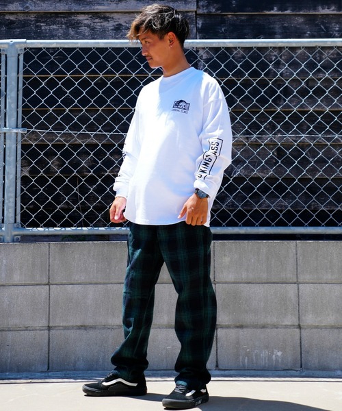 LURKING CLASS（ラーキングクラス）の「【ムラサキスポーツ別注】LURKING CLASS/ラーキングクラス オーバーサイズロンT バックプリント/スリーブロゴ ペイズリー柄  ST22FTM01（Tシャツ/カットソー・メンズ・グリーン/ブラック/ホワイト・L/M/XL）」の9枚目の写真