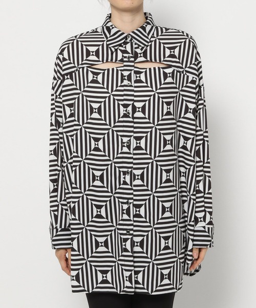 PAGEBOY（ページボーイ）の「ジオメトパターンルーズシャツ（シャツ/ブラウス・レディース・ホワイト系その他/ブラウン系その他・FREE）」の8枚目の写真