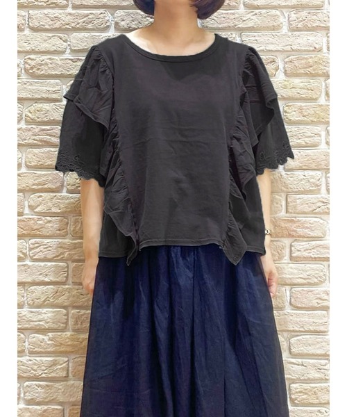 Samansa Mos2（サマンサ モスモス）の「ピグメントフリルカットソー（Tシャツ/カットソー・レディース・キナリ/モカ/ブラック・ﾌﾘ-）」の3枚目の写真