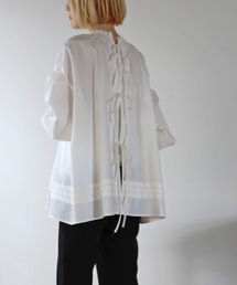 UNFIELD | 【2022 A/W New Arrival】バックリボンシャーリングネックブラウス(シャツ/ブラウス)