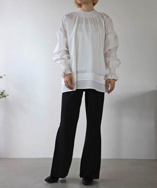 UNFIELD（アンフィールド）の「【UNFIELD】バックリボンシャーリングネックブラウス（シャツ/ブラウス・レディース・ブラック/オフホワイト・FREE）」の14枚目の写真