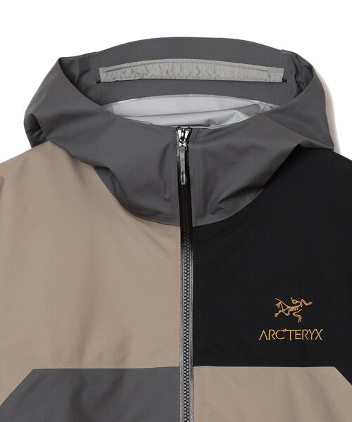 BEAMS(ビームス)の「ARC’TERYX × BEAMS / 別注 BETA JACKET(ナイロンジャケット・メンズ・マルチ・XL/S/L/M/XXL)」の21枚目の写真