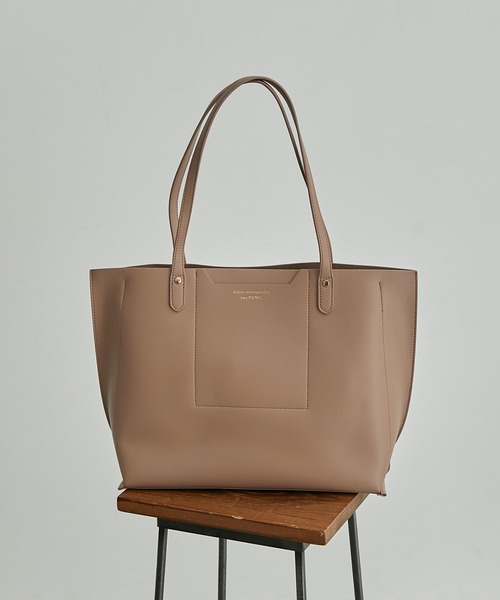 ROPE' PICNIC(ロペピクニック)の「軽量平カシメフロントポケット3層A4トートバッグ(トートバッグ・レディース・ブラック/グレー/ベージュ系その他・FREE)」の1枚目の写真