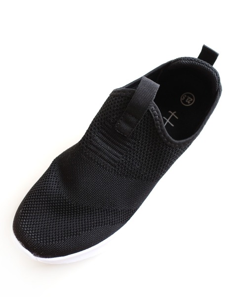 AmiAmi（アミアミ）の「軽量ニットスリッポン/スニーカー（スリッポン・レディース・グレー/ブラック/ベージュ/ブラック×ブラック・22.5cm/23cm/23.5cm/24cm/24.5cm/25cm/25.5cm/26cm/26.5cm/27cm/28cm）」の13枚目の写真