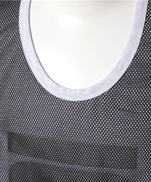 ICNY(アイシーエヌワイ)の「メンズ アイスコールド ニューヨーク リフレクター メッシュタンクトップ ICNY MESH OVERLAY TANKTOP(タンクトップ・メンズ・アッシュ・SMALL/MEDIUM/LARGE)」の6枚目の写真