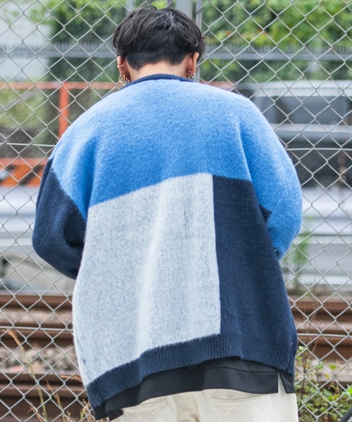 SILVER BULLET(シルバーバレット)の「『SILVER BULLET SELECT AP/シルバーバレットセレクト』総柄シャギーニットVネックカーディガン(カーディガン/ボレロ・メンズ・ブルー/イエロー系1/パープル/ワイン/ベージュ/ネイビー/グリーン/チャコール/ライトブラウン/ブラック・M/LL/L)」の8枚目の写真