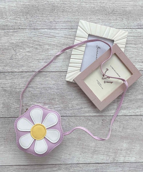 CERCA（チェルカ）の「lulunoix/お花ショルダーバック（ショルダーバッグ・キッズ・ブルー/グリーン/レッド/ピンク/パープル/イエロー・FREE）」の4枚目の写真