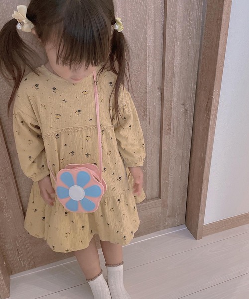 CERCA（チェルカ）の「lulunoix/お花ショルダーバック（ショルダーバッグ・キッズ・ブルー/グリーン/レッド/ピンク/パープル/イエロー・FREE）」の6枚目の写真