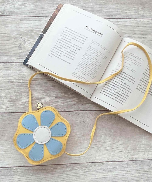 CERCA（チェルカ）の「lulunoix/お花ショルダーバック（ショルダーバッグ・キッズ・ブルー/グリーン/レッド/ピンク/パープル/イエロー・FREE）」の9枚目の写真