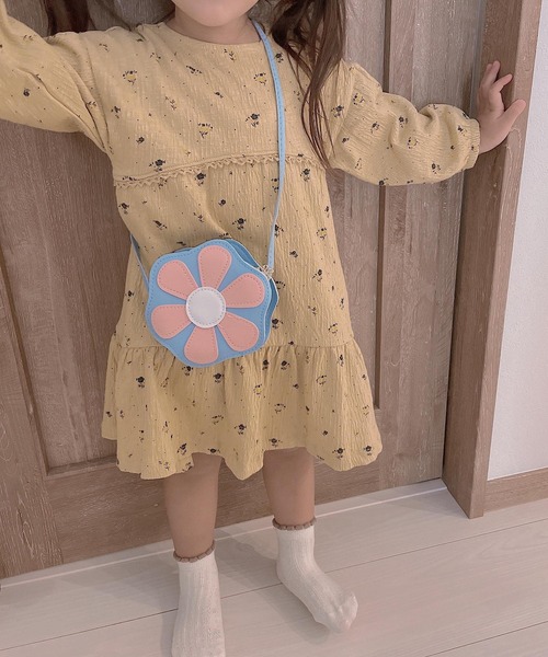 CERCA（チェルカ）の「lulunoix/お花ショルダーバック（ショルダーバッグ・キッズ・ブルー/グリーン/レッド/ピンク/パープル/イエロー・FREE）」の11枚目の写真