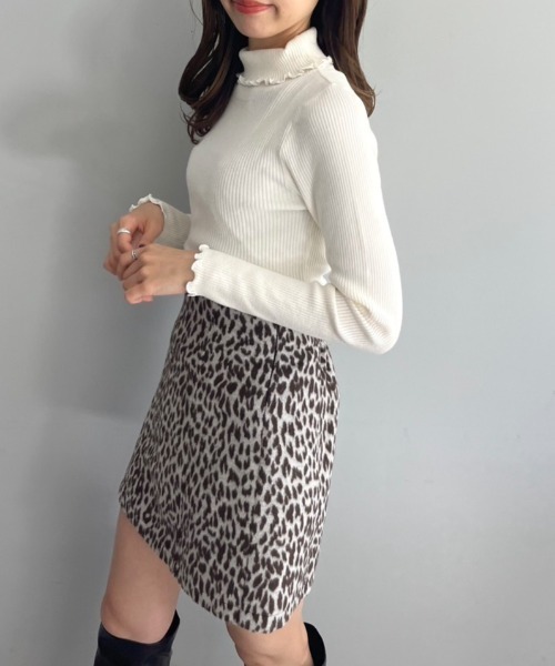 OLIVE des OLIVE（オリーブデオリーブ）の「着まわしタートルネックリブニット　1031050010（ニット/セーター・レディース・ブラック/オフホワイト/サックスブルー/ブラック系1/ブラウン系1・FREE）」の7枚目の写真