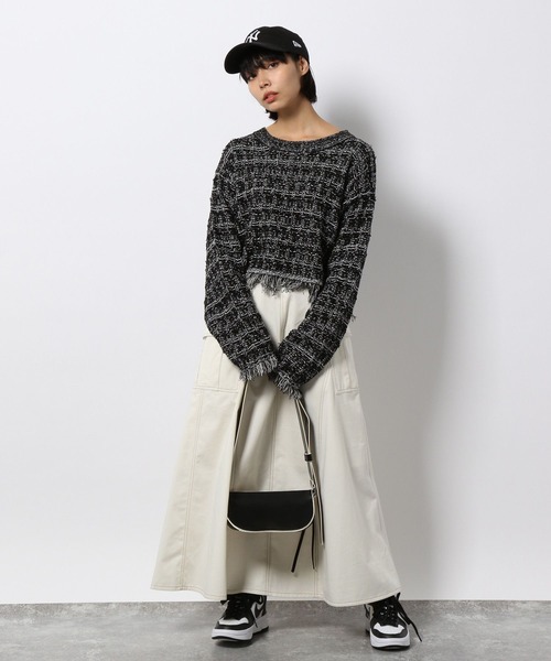 PAGEBOY(ページボーイ)の「ツイードライクフリンジニット(ニット/セーター・レディース・オフホワイト/ブラック/ラベンダー・FREE)」の10枚目の写真