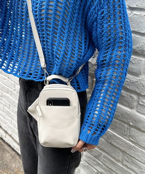 COLONY 2139（コロニートゥーワンスリーナイン）の「ミニケース付スマホショルダーバッグ（ショルダーバッグ・レディース・ベージュ/アイボリー/ブラック/ブルー/シルバー/パープル・FREE）」の2枚目の写真