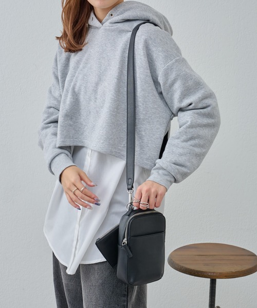 COLONY 2139（コロニートゥーワンスリーナイン）の「ミニケース付スマホショルダーバッグ（ショルダーバッグ・レディース・ベージュ/アイボリー/ブラック/ブルー/シルバー/パープル・FREE）」の14枚目の写真