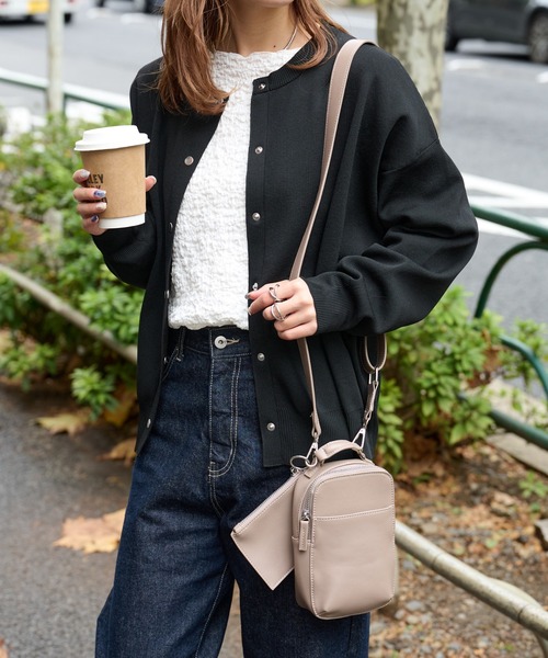 COLONY 2139（コロニートゥーワンスリーナイン）の「ミニケース付スマホショルダーバッグ（ショルダーバッグ・レディース・ベージュ/アイボリー/ブラック/ブルー/シルバー/パープル・FREE）」の18枚目の写真