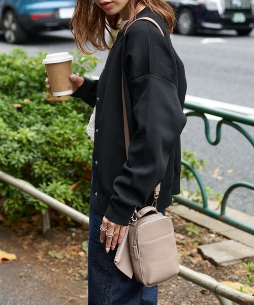 COLONY 2139（コロニートゥーワンスリーナイン）の「ミニケース付スマホショルダーバッグ（ショルダーバッグ・レディース・ベージュ/アイボリー/ブラック/ブルー/シルバー/パープル・FREE）」の20枚目の写真